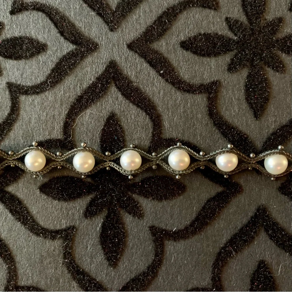 Holiday SALE - 🎄🎄🎄🎄Ten Thousand Things Scallop Silver/Pearl Bracelet - Picture 8 of 9